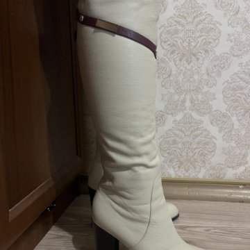 Сапоги женски