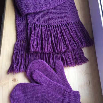 Комплект шарф варежки из твида