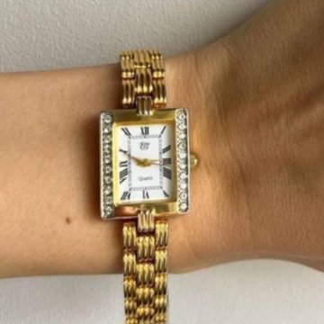 Часы винтажные Элизабет Тейлор, 1991 год!