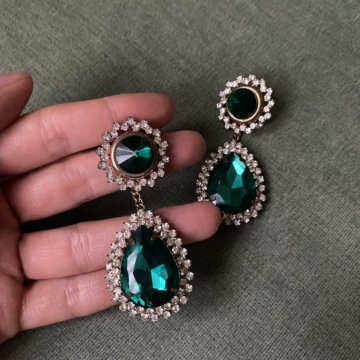 Серьги гвоздики