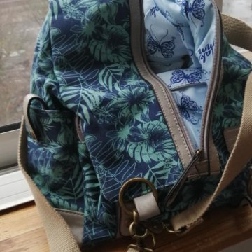 Рюкзак новый. Кожа х ткань.