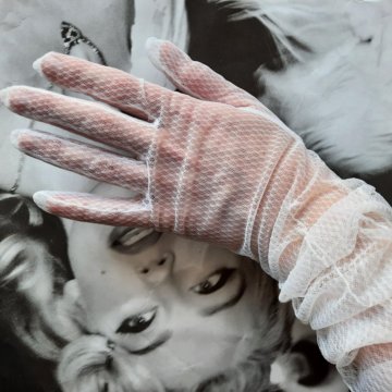 Белые тонкие перчатки из сетки винтажные до локтя