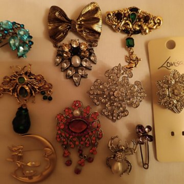 Броши,брошки эффектные качество