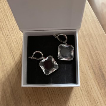 Серьги из серебра с горным хрусталем