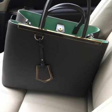 Fendi, оригинал, шикарная сумка, новая