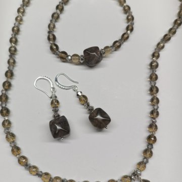 Бусы, колье из раухтопаза (дымчатый кварц)