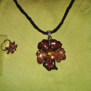 Подвеска цветок