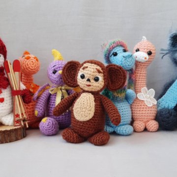 Вязаные игрушки и пособия для детей - Вязаная обезьянка-символ года
