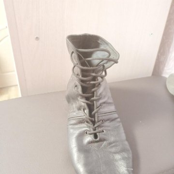 Танцевальная обувь