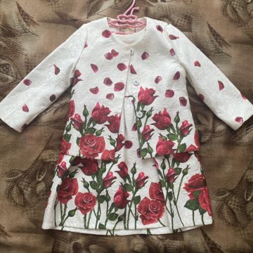 Праздничное платье на 5 лет