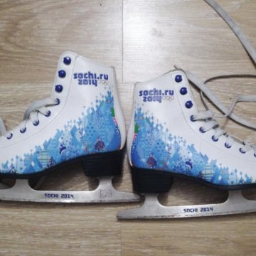 Коньки р. 32