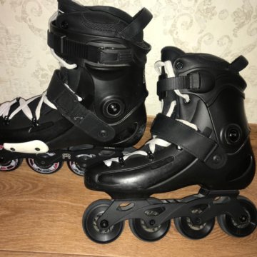 Ролики FRX SEBA 43р.