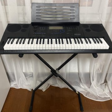 Сомонтиже корг 700. Синтезатор yamaha psr 620. Синтезатор 700. Korg modwave. Ct-x700.