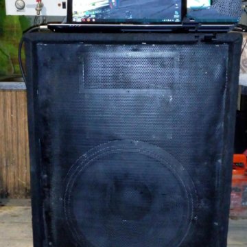 Активная акустическая колонка 400ватт