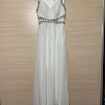 Платье вечернее