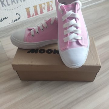 Новые кеды 35