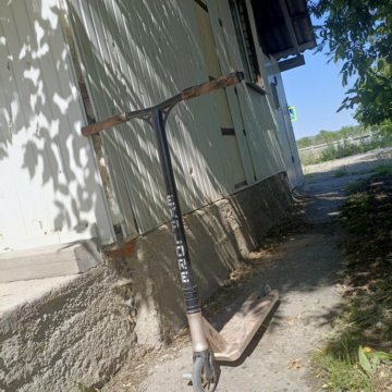 Трюковой самокат