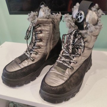 Ботинки зимние размер 37