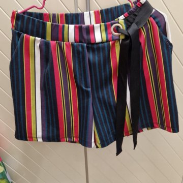 Летние женские шорты, М(46)