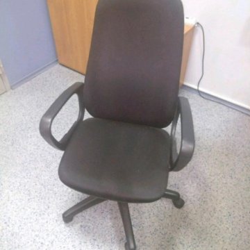 Компьютерное кресло