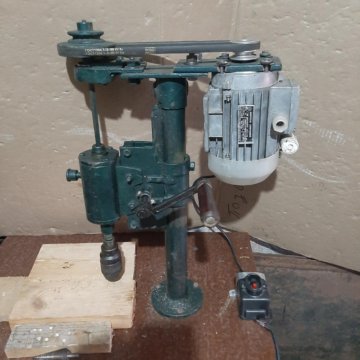 Сверлильный станок