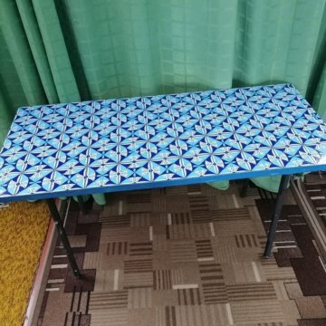 Металлический стол