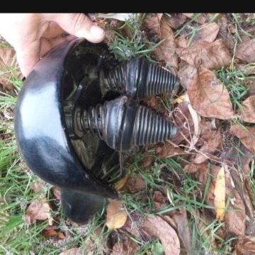 Седло на велосипед и подкрылки на дорогой велосипе