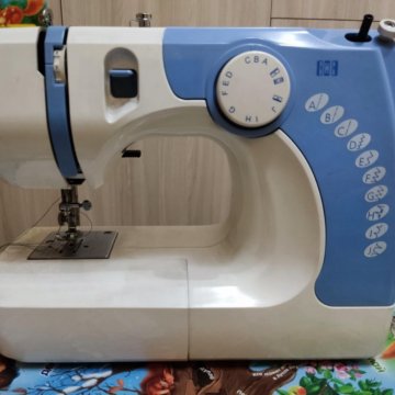 Швейная машинка Комфорт 15