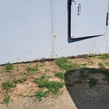 Подрезать ворота гаража