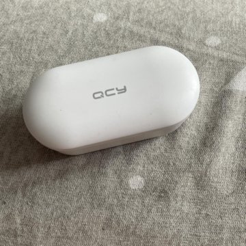 беспроводные наушники