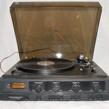 Ремонт проигрывателя Электроника Д1-012.