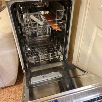 Посудомоечная машина Electrolux