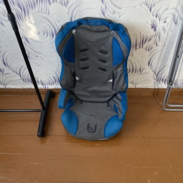 Детское кресло