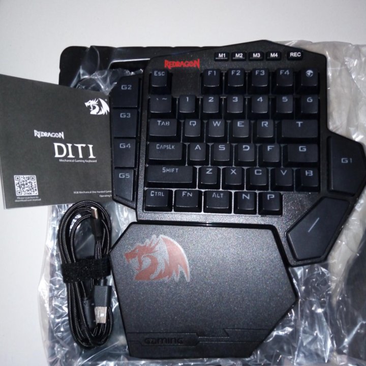 Redragon K585 DITI RGB