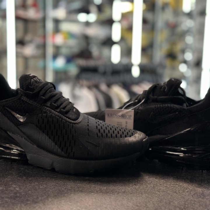 Кроссовки Nike Air Max 270