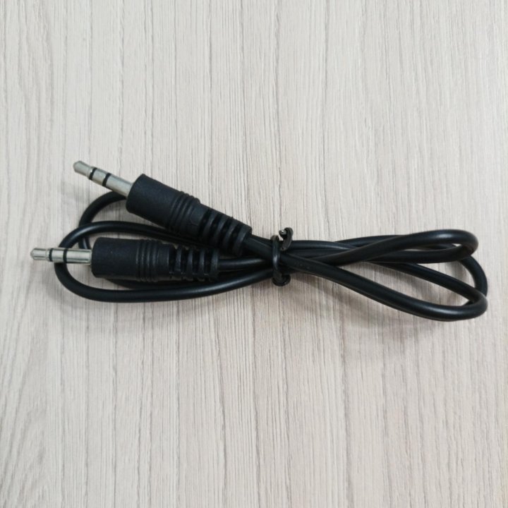 Кабель AUX mini Jack 3.5mm - mini Jack 3.5mm 0,5 м