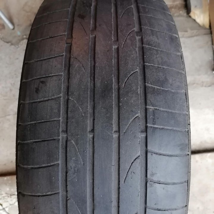 Пара отличных R17 шин 215*45 Bridgestone лето