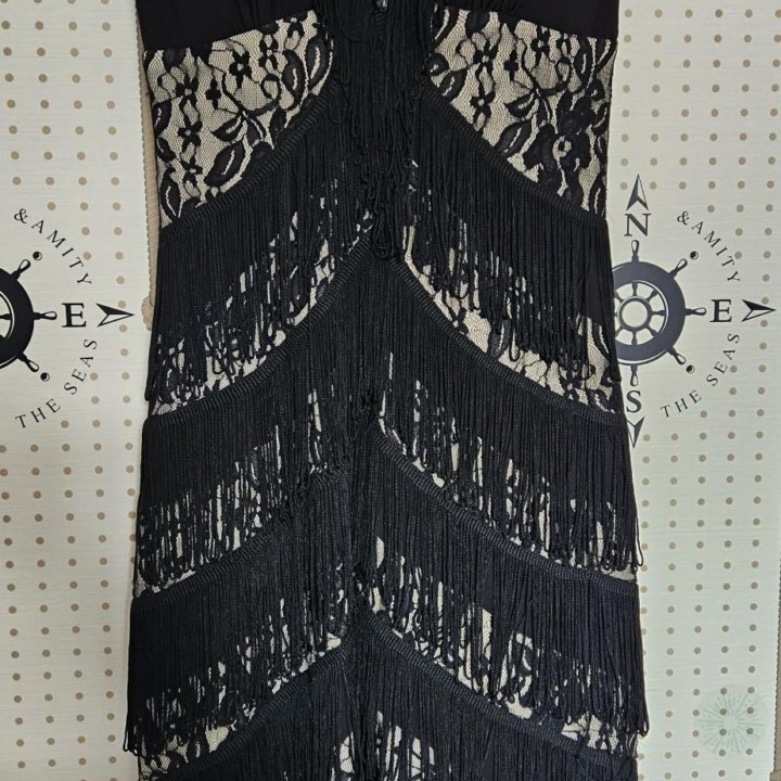 Платье вечернее