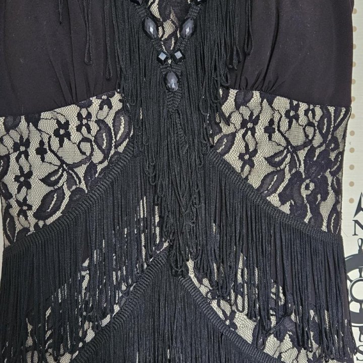 Платье вечернее