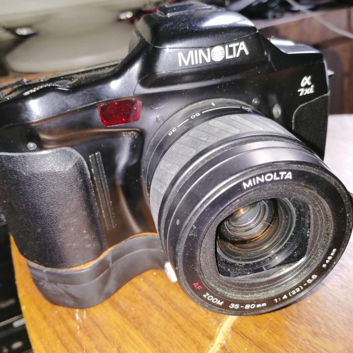 Пленочная камера фотомонстр Minolta 7xi