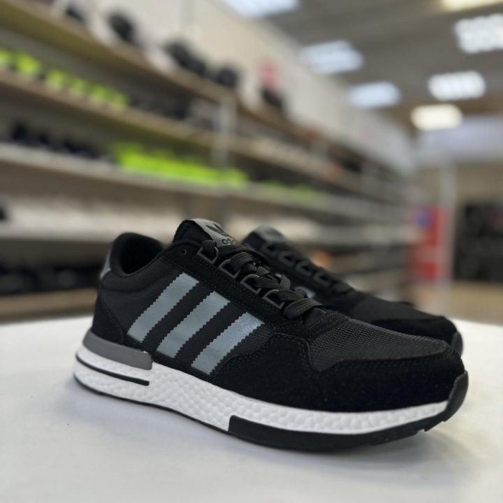 Кроссовки adidas