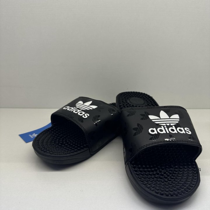 Сланцы adidas