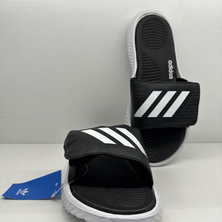 Сланцы adidas