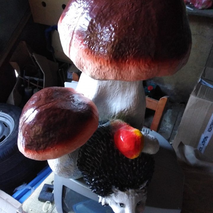 Фигурка садовая