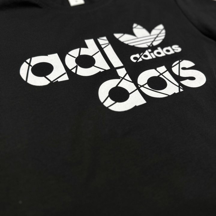 Футболка adidas