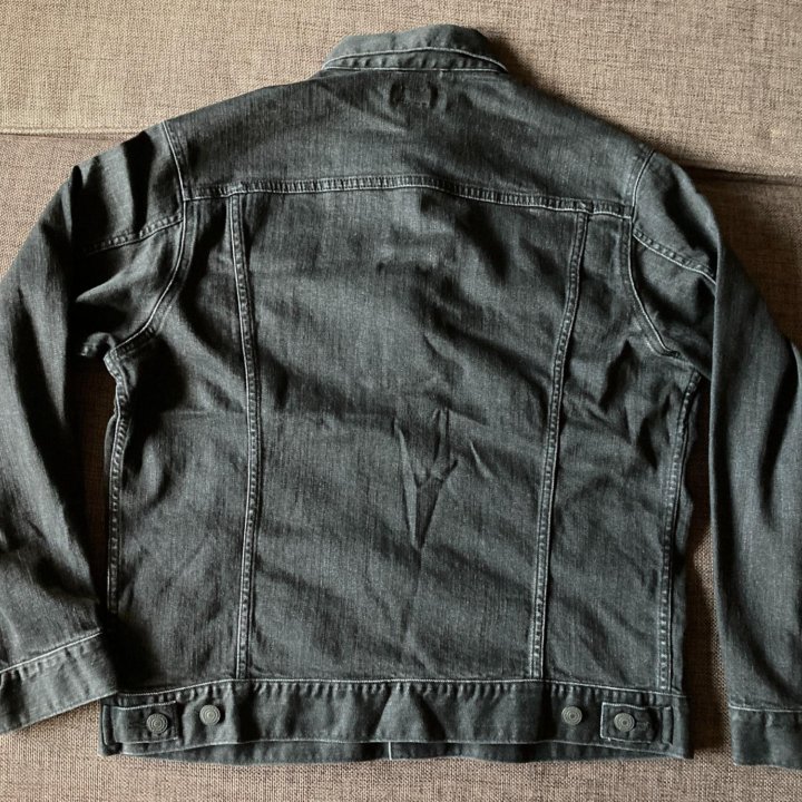 Новая куртка Uniqlo Denim Trucker Jacket Dark Gray