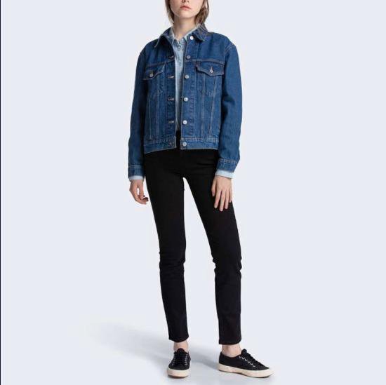 Levi's EX-Boyfriend Trucker Jacket