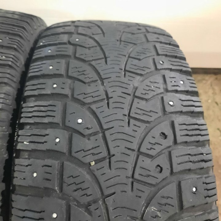 205/55R16 Pirelli Winter Carving Edge (Лот №6423)