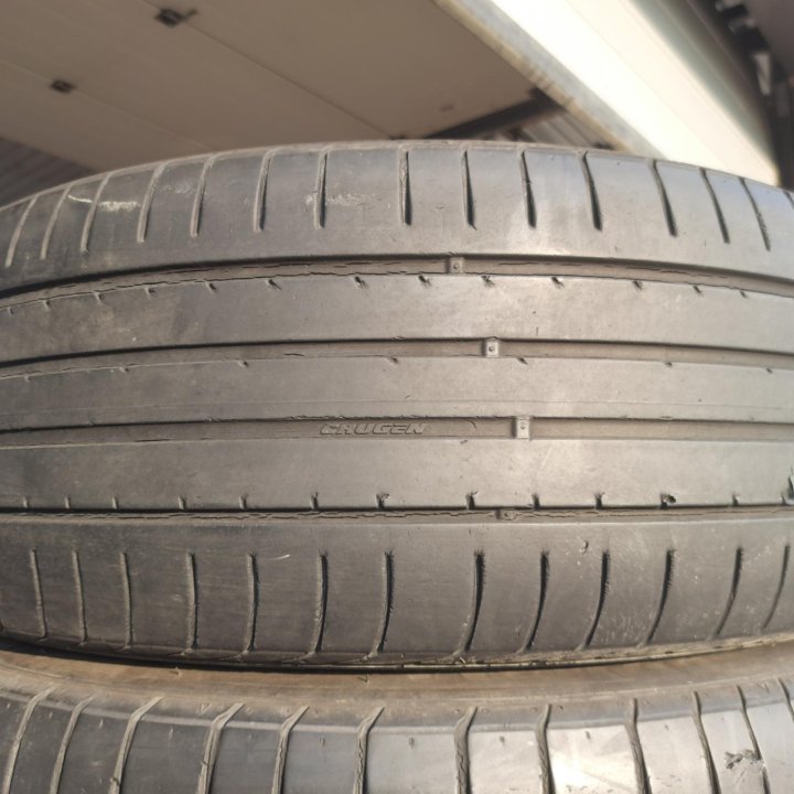 235/60 R18 Kumho Crugen HP91