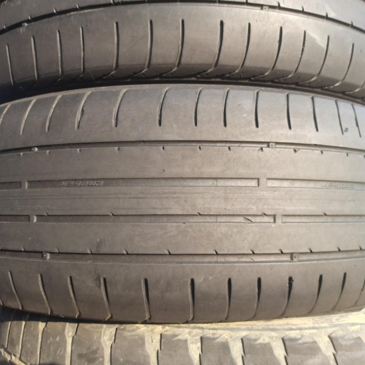 235/60 R18 Kumho Crugen HP91